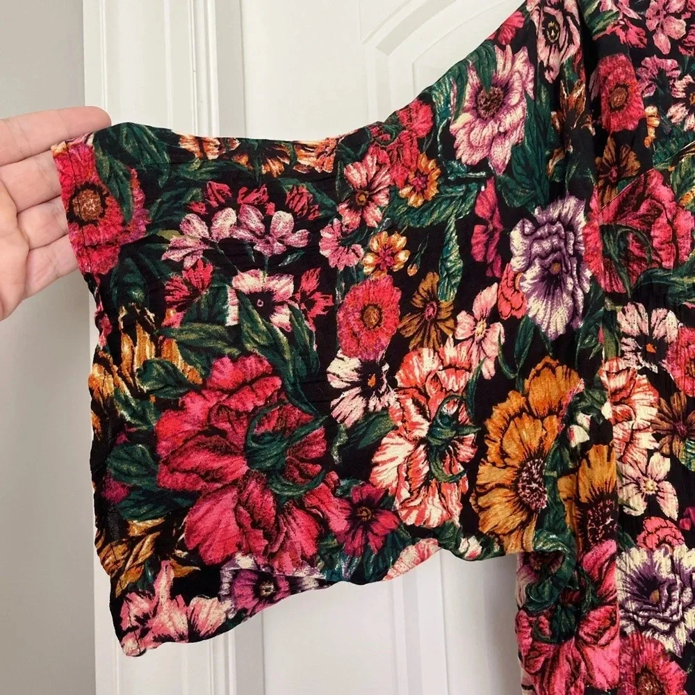 Billabong Floral Kimono‎
